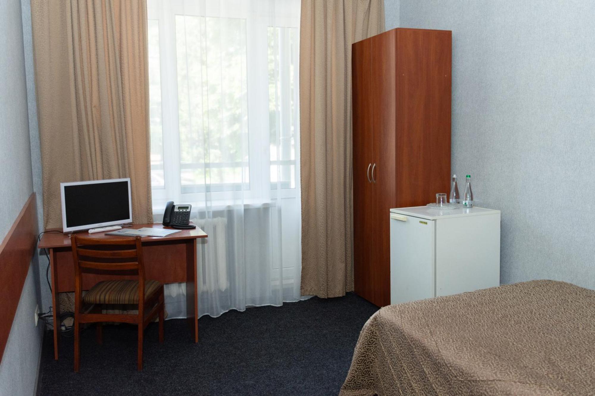 Kremin Hotel Κρεμεντσούγκ Εξωτερικό φωτογραφία