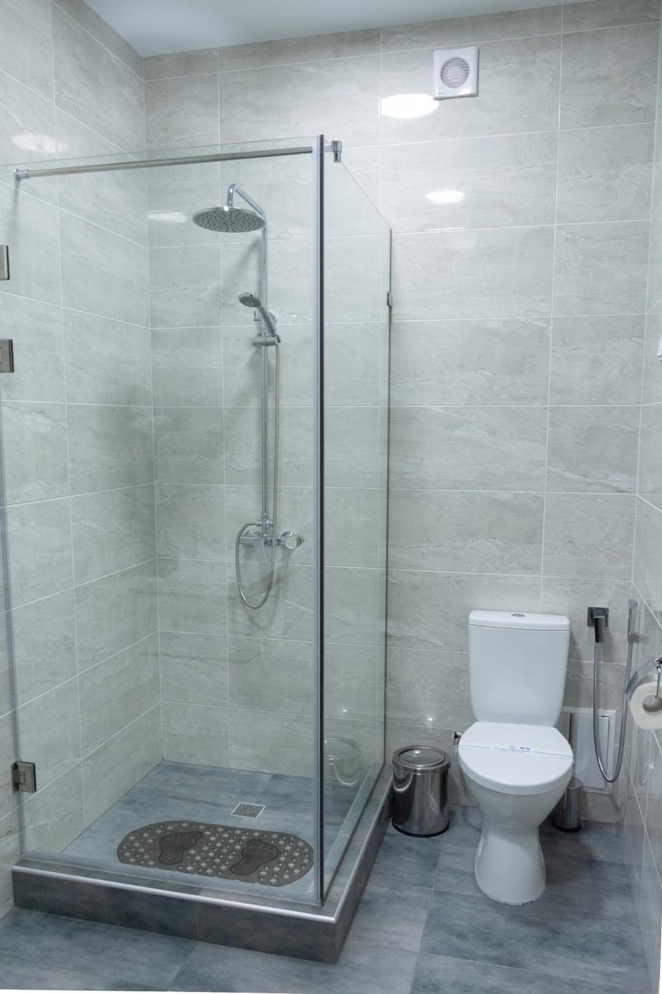 Kremin Hotel Κρεμεντσούγκ Εξωτερικό φωτογραφία