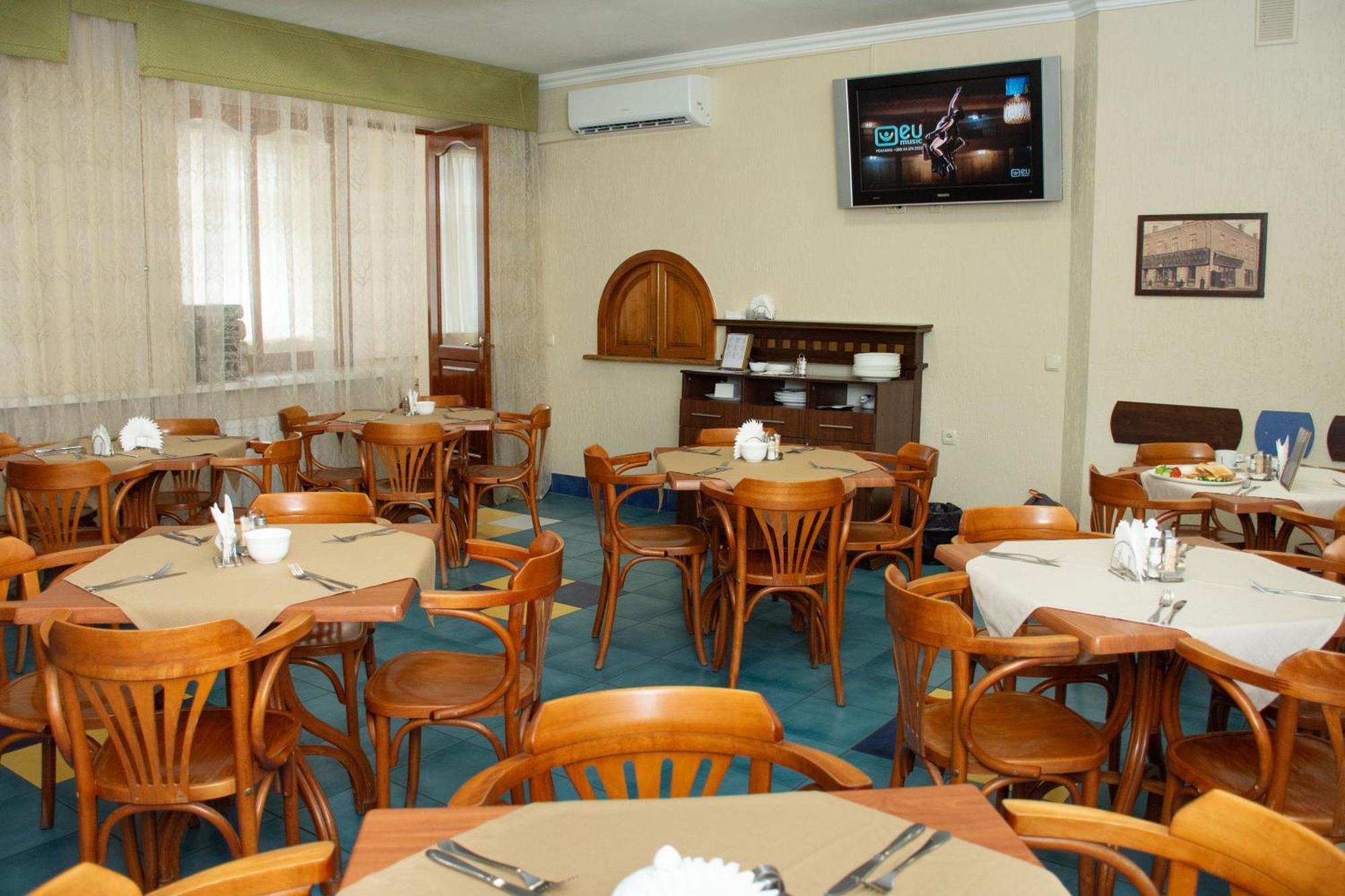 Kremin Hotel Κρεμεντσούγκ Εξωτερικό φωτογραφία