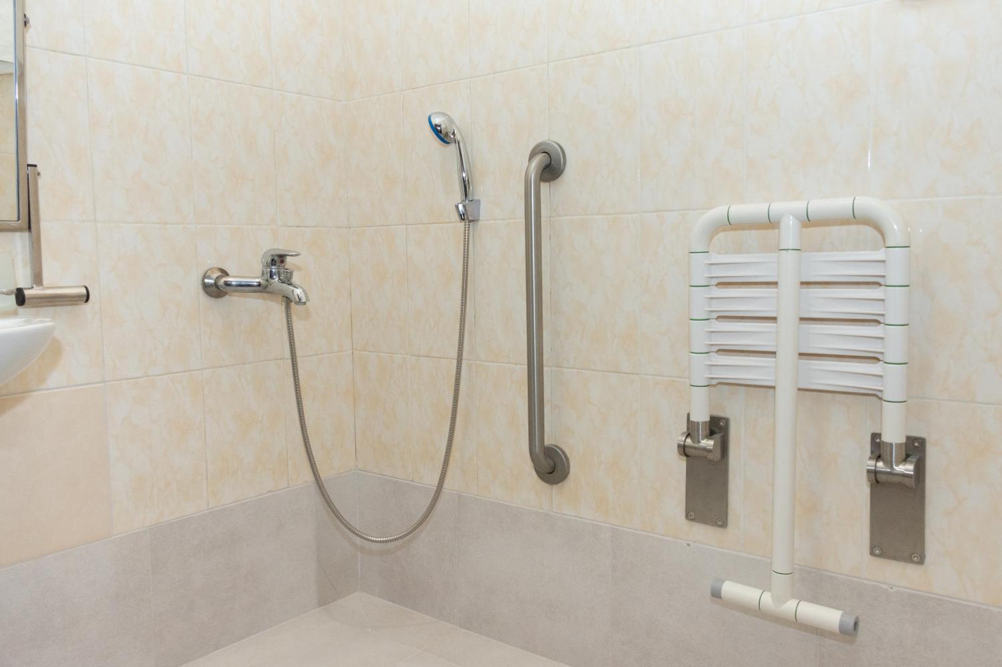 Kremin Hotel Κρεμεντσούγκ Εξωτερικό φωτογραφία