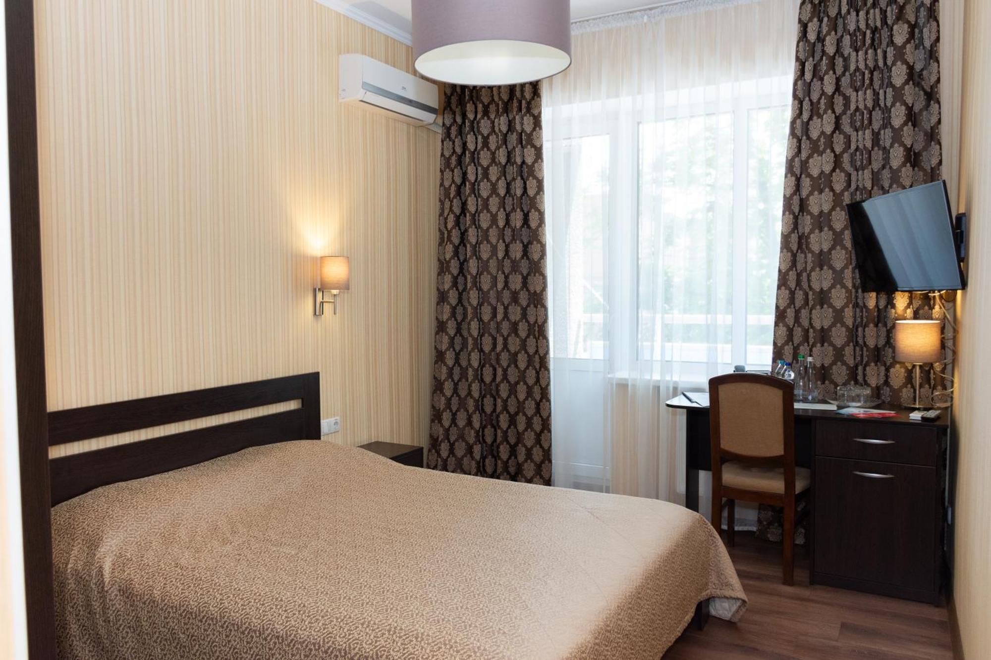 Kremin Hotel Κρεμεντσούγκ Εξωτερικό φωτογραφία