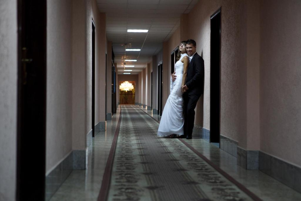 Kremin Hotel Κρεμεντσούγκ Εξωτερικό φωτογραφία